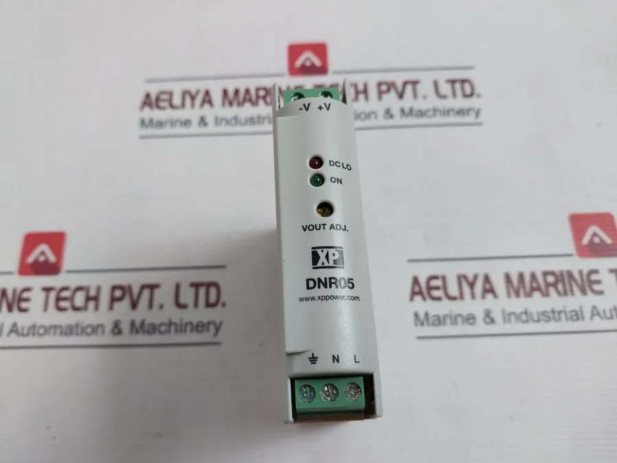 Блок питания (4x) XP Power DNR05US05 DIN Rail Power Supply 5VDC 1A 5W 90-264VAC