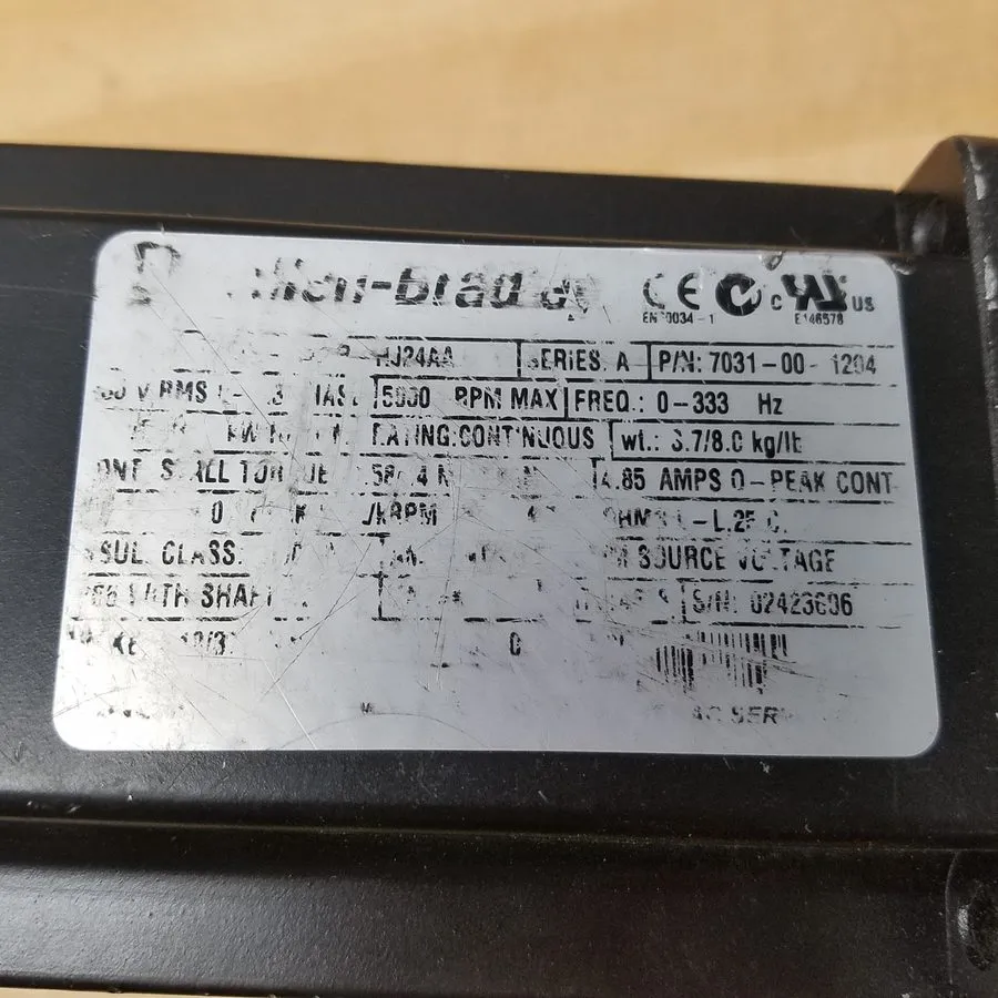 Серводвигатель Allen Bradley MPL-A310P-HJ24AA Series A Servo Motor 5000RPM MAX