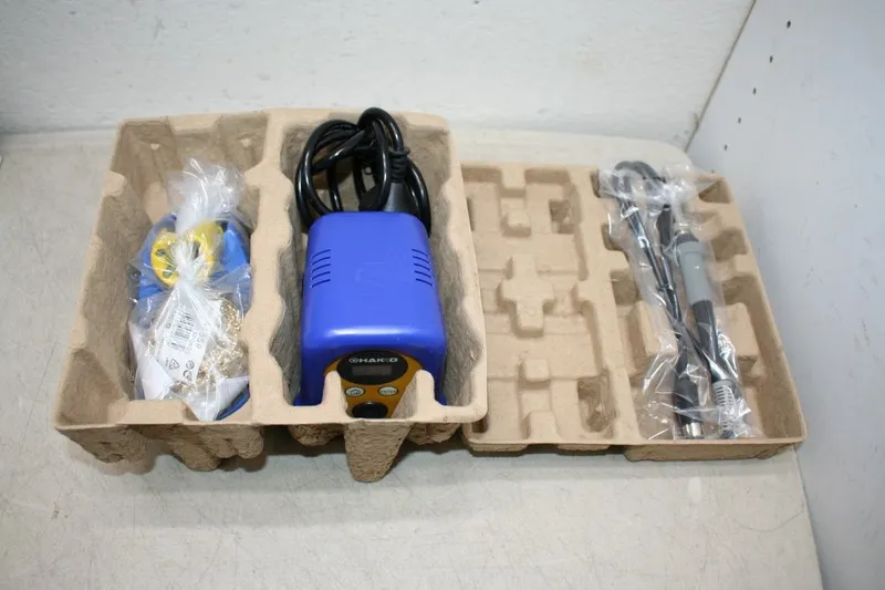 Паяльная станция HAKKO FX-888D 70W 220V Hot Gun Pro Digital Soldering Station We