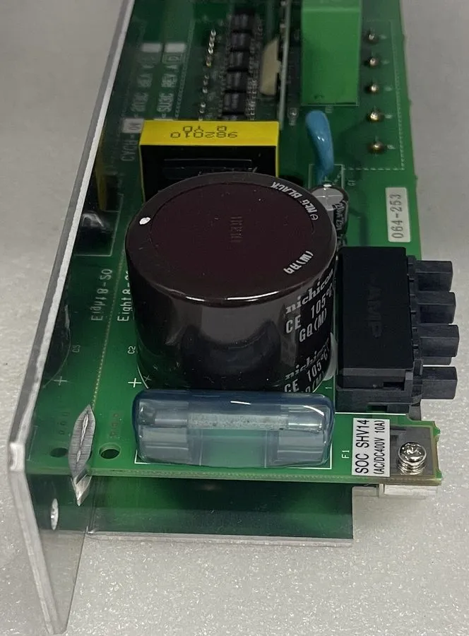 Сервопривод Yaskawa CACR-04-SU3C Rev A0 Servopack Servo Drive