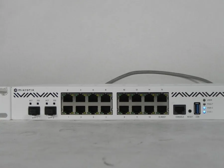 Маршрутизатор MikroTik CCR2004-16G-2S+ Cloud Core Router 1.7GHz 16xGb 2xSFP+
