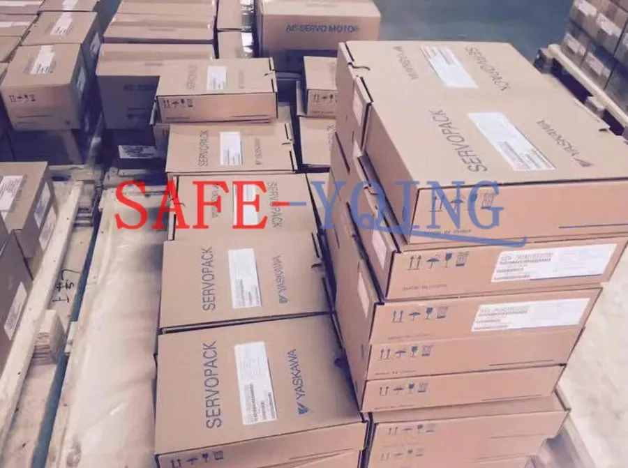 Сервопривод YASKAWA SERVO Drive SGDV-5R5A11B
