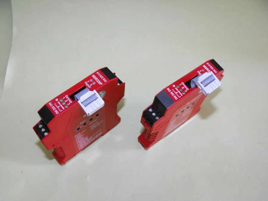 Реле безопасности Allen-Bradley 440R-W23218.Safety Relay.MSR320P.SER.A