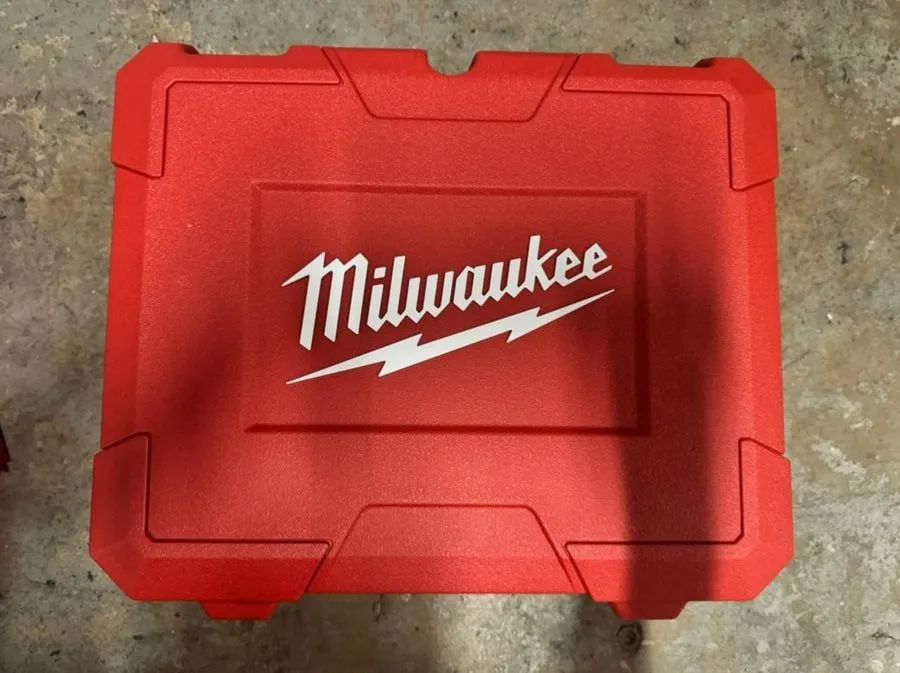 Видеоэндоскоп Milwaukee 3150-20 M12™ Auto Technician Borescope (Tool Only)