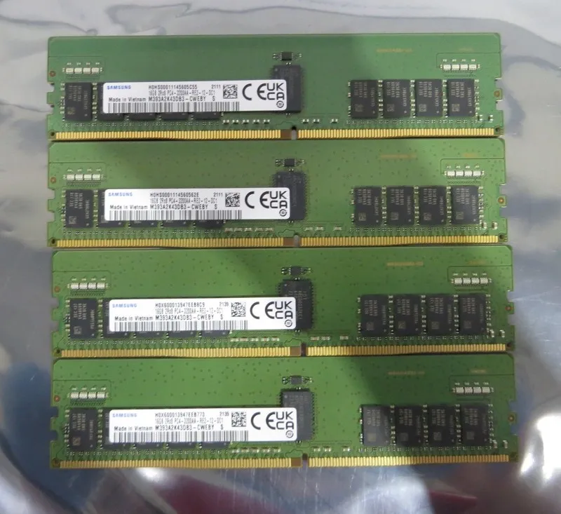 Модуль памяти Samsung 16GB 2Rx8 PC4-3200AA ECC RDIMM Server RAM M393A2K43DB3-CWE