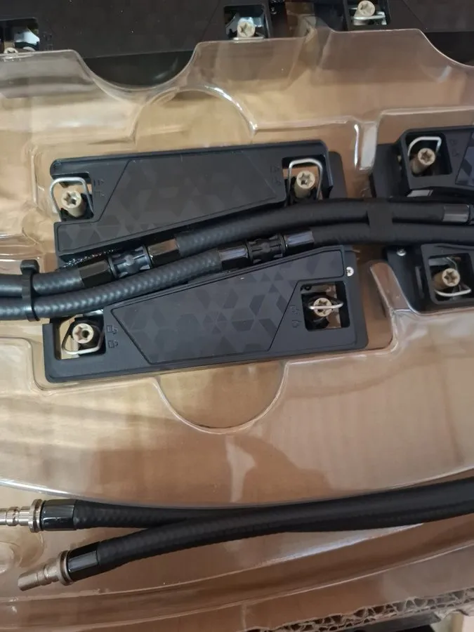 Комплектующее сервера Dell PowerEdge Liquid Cooling 1U 2P Heatsink 1CVX6 3FG35 — фото лота 1