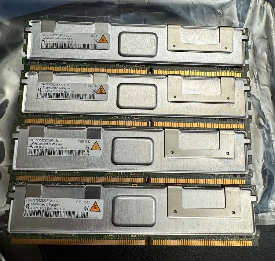 Модуль памяти QIMONDA HYS72T512920EFA-3S-C 4GB 2RX4 PC2-5300F DDR2 MEMORY — фото лота 1