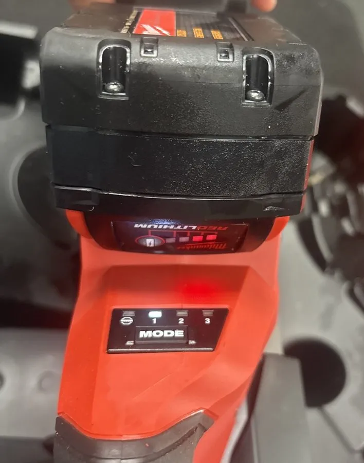 Оборудование ЧПУ MILWAUKEE 2929-22 M18 FUEL DEEP CUT BAND SAW KIT