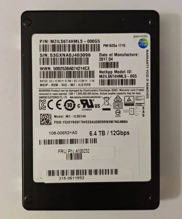 SSD-накопитель Samsung PM1635a 6.4TB SSD 2.5" SAS 12Gbps SSD MZ-ILS6T4A MZILS6T4