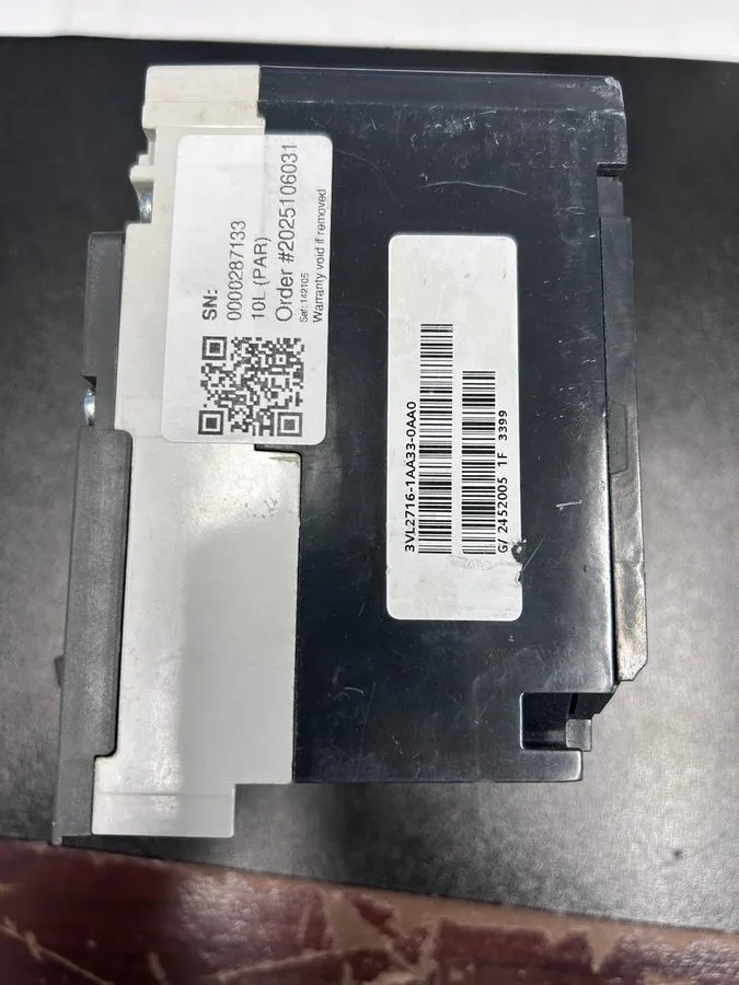 Автоматический выключатель SIEMENS 3VL2716-1AA33-0AA0 Circuit Breaker