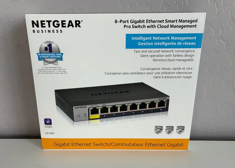 Коммутатор NETGEAR GS108Tv3 8-Port Gigabit Ethernet Smart Switch with Cloud Mana