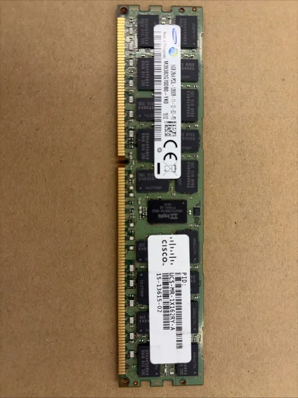 Модуль памяти Cisco 16GB DDR4 PC4-2133P ECC Registered RDIMM 288-Pin UCS-MR-1X16 — фото лота 1