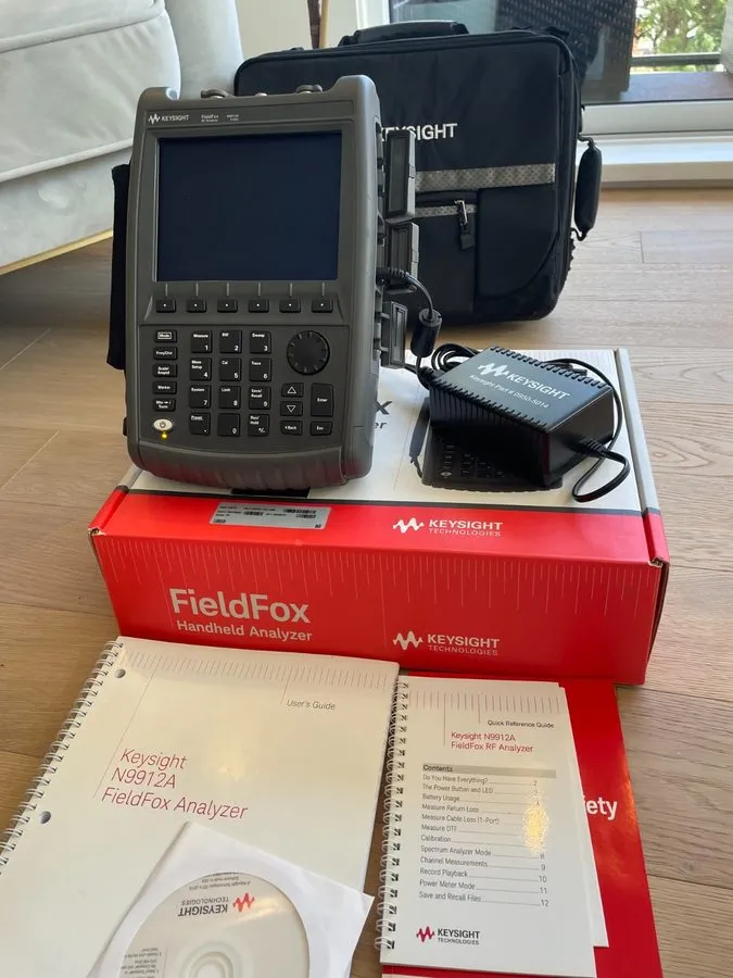Анализатор Agilent N9912A FieldFox RF Analyzer 4 GHz with Options 302/236/235/23