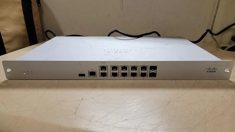 Маршрутизатор CISCO MERAKI MX84-HW ROUTER 12 PORTS PN 600-35010-B (UNCLAIMED)