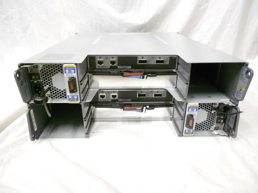 Дисковая полка NetApp DS4246 24Bay 4U Disk Shelf with 24x 4TB SAS 96 TB IN TOTAL