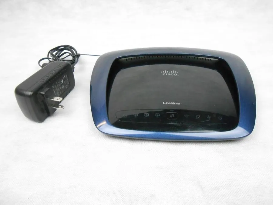 Маршрутизатор Linksys WRT610N 270 Mbps 4-Port Gigabit Wireless N Router