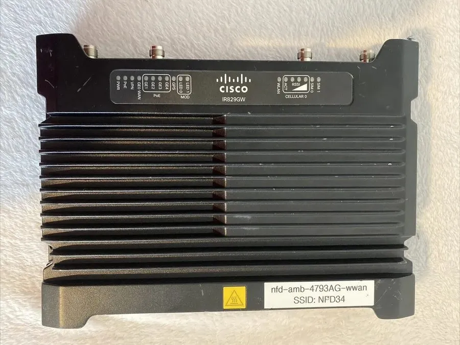 Маршрутизатор Cisco IR829GW-LTE-VZ-AK9 Industrial Integrated Services Router