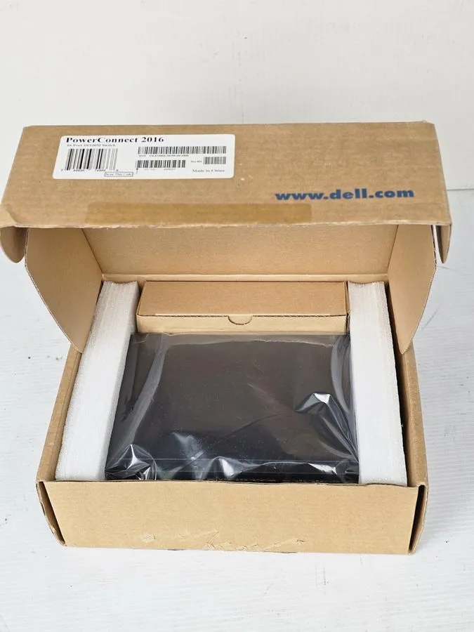 Коммутатор Dell PowerConnect 2016 10/100 16 Port Ethernet Switch