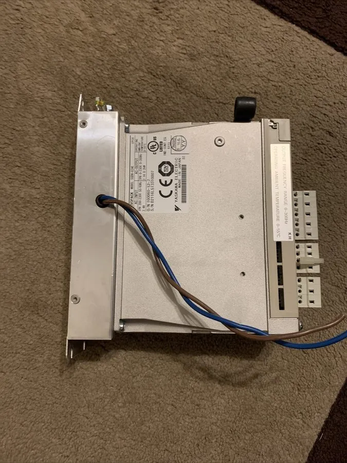 Сервопривод Yaskawa KCC-REM-Yec-SGDH02AE1-004 200V Servopack SGDH-02AE