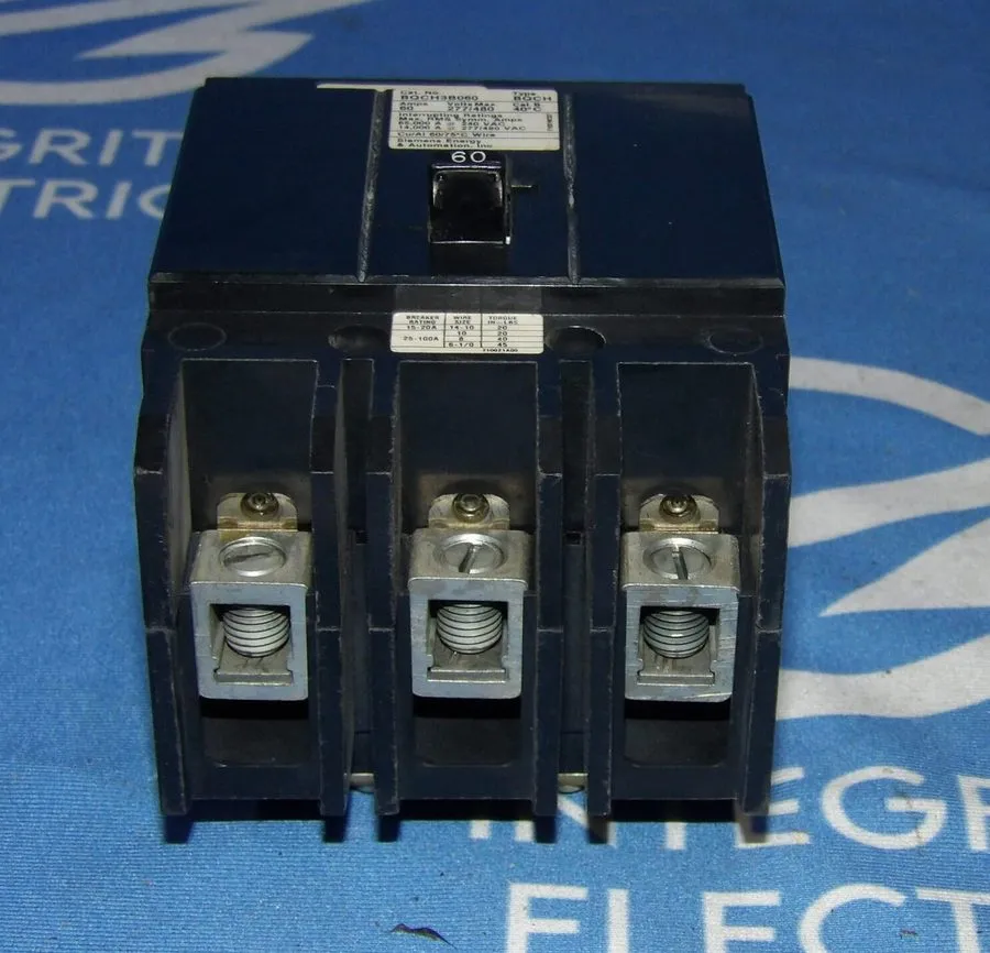 Автоматический выключатель Siemens BQCH3B060 Bolt-On Circuit Breaker 3 Pole 60 A