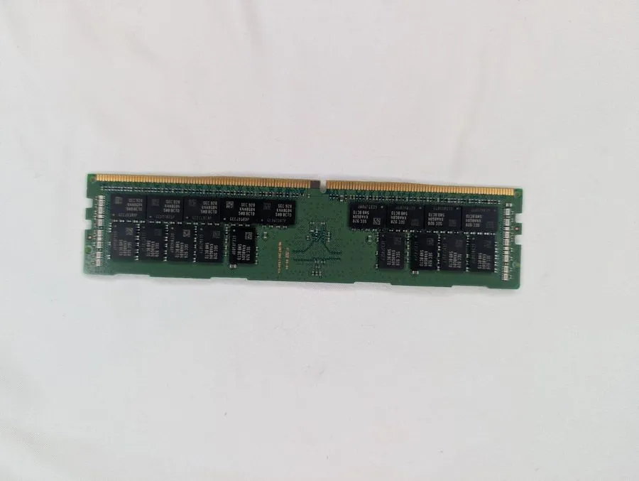 Модуль памяти Samsung 32GB DDR4-2666 ECC RDIMM HPE 840758-091 850881-001 M393A4K