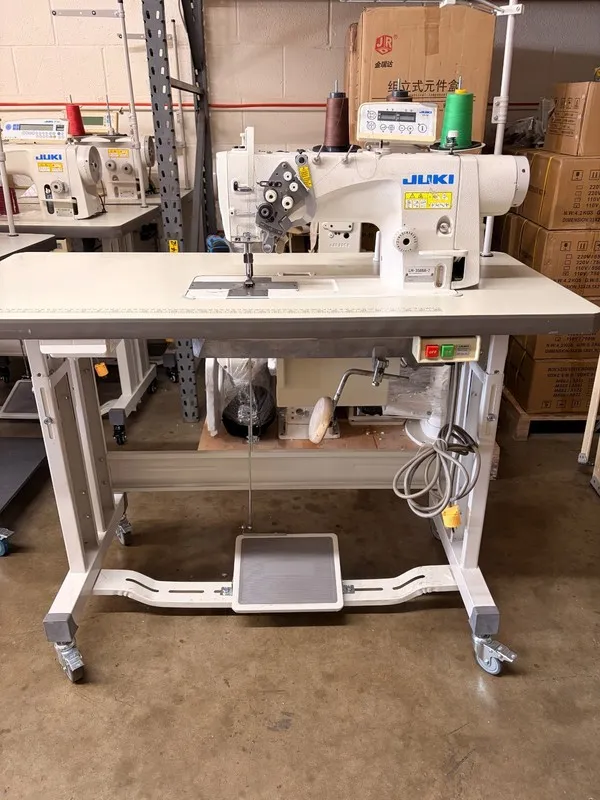 Оборудование рекламного производства JUKI LH3588A-7 automatic double needle sewi