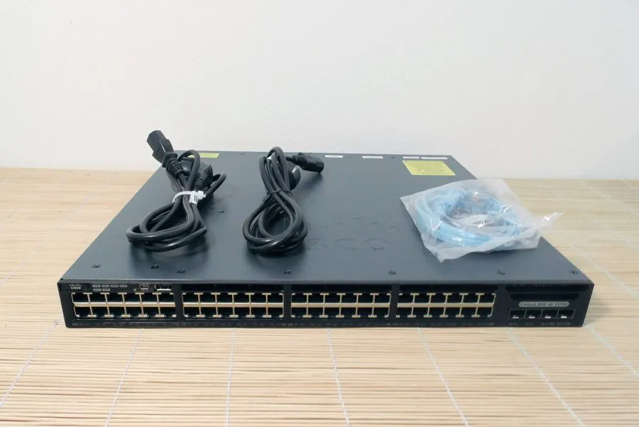 Коммутатор Cisco WS-C3650-48TD-L Standalone Optional Stacking 48x1GbE Lanbase 2x