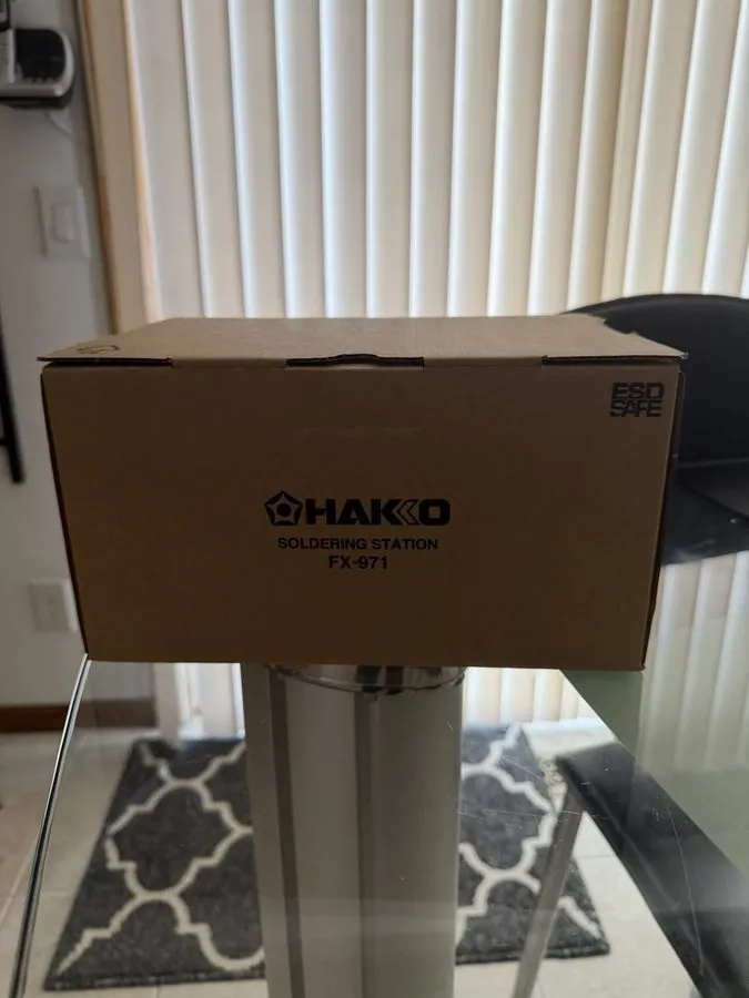 Паяльная станция HAKKO FX-971 ESD Safe Soldering Station, Model 120V Power