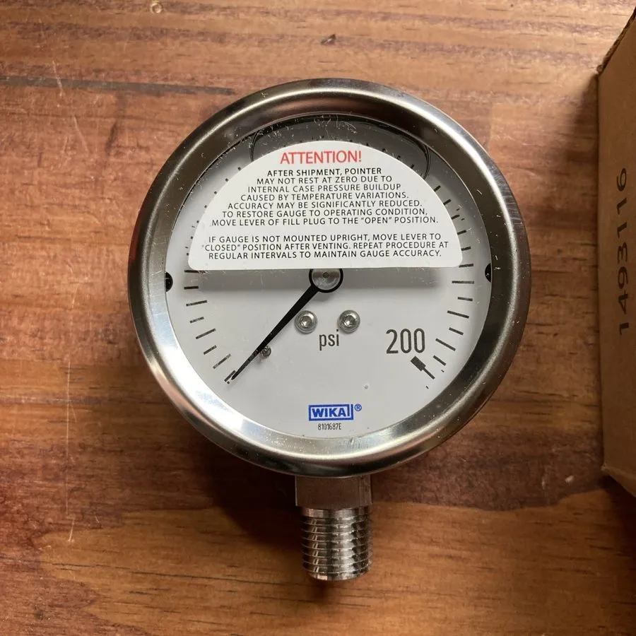 Трубопроводная арматура Wika 233.53 2.5 0-200 Psi P/N 9833557 Pressure Gauge