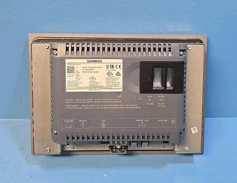 Панель оператора Siemens 6AV2124-0JC01-0AX0 HMI TP900 Comfort Panel