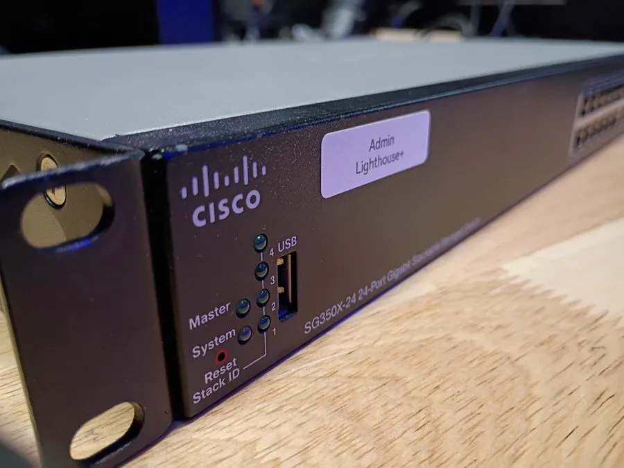 Коммутатор Cisco SG350X-24 24-Port Gigabit Stackable Managed Switch NO Power Cor