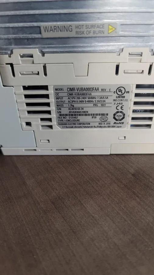 Частотный преобразователь CIMR-VUBA0003FAA Yaskawa Variable Speed Frequency Driv