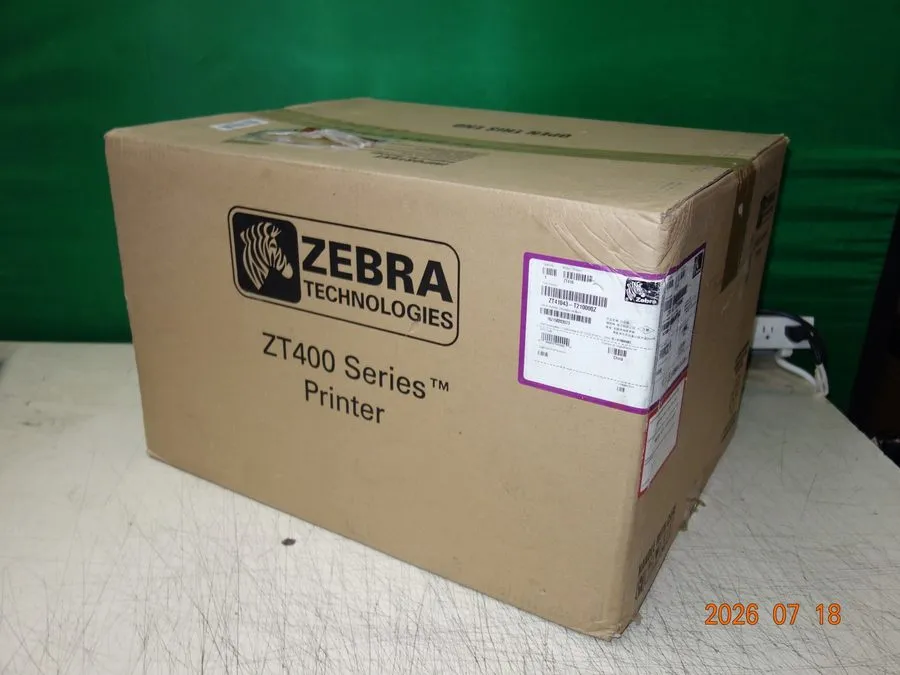 Принтер этикеток Zebra ZT410 300dpi Ethernet USB Thermal Label Printer ZT41043-T
