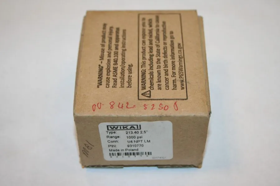 Трубопроводная арматура WIKA Instruments Type 213.40 2.5 1000 PSI Pressure Gauge