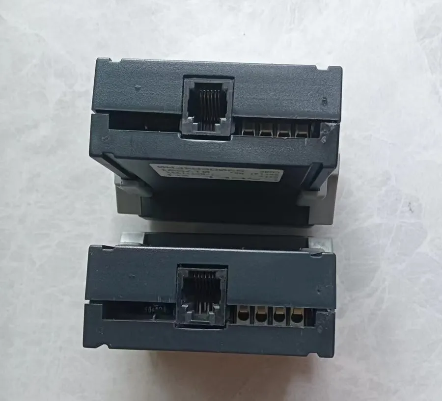 Климатическое оборудование CAREL S90OEM4FM0 S900EM4FM0