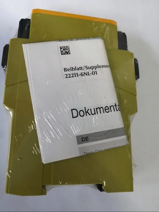 Реле безопасности Pilz safety relay PNOZ X2.8P 24VACDC 777301