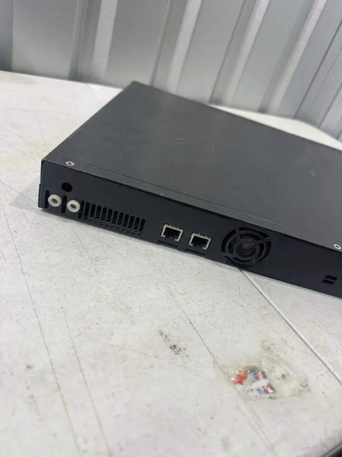 Маршрутизатор Cisco 3640 Multiservice Access Router Powers On — фото лота 1