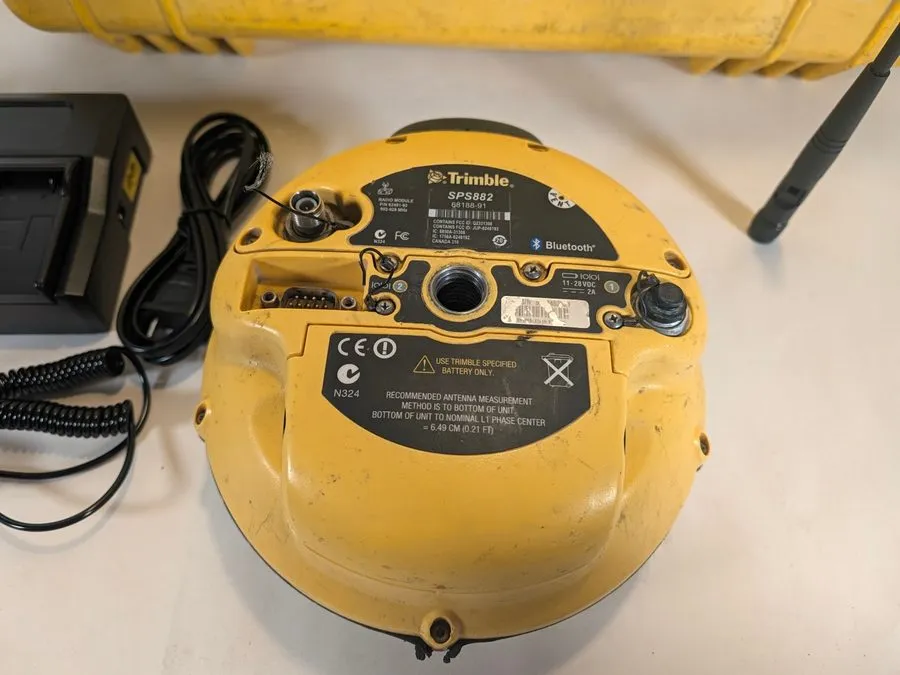 Приёмник GNSS Trimble SPS882 GPS Receiver/RTK/902-928Mhz/Glonass/L2CS/GPS ROVER  — фото лота 2