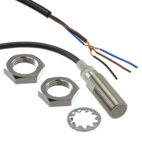 Индуктивный датчик OMRON E2E-X2B1D12 2M Inductive Cylinder Prox Sensor, PNP 798K