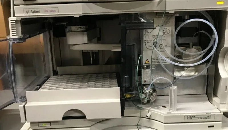 Хроматограф Agilent HP 1100 G1329A ALS HPLC Autosampler Initialization + Video