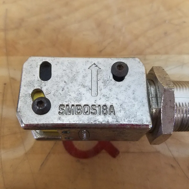 Фотоэлектрический датчик Banner QS18VP6LAFQ5 Photoelectric Sensor 10-30 VDC (TBI