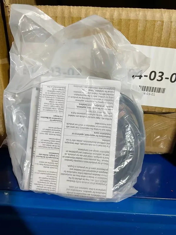 Фотоэлектрический датчик OMRON E3Z-T81-IL2 Photoelectric Sensor