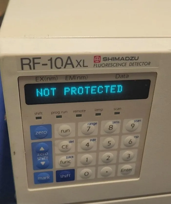 Хроматограф Shimadzu RF-10AXL Fluorescence Detector HPLC Liquid Chromatography