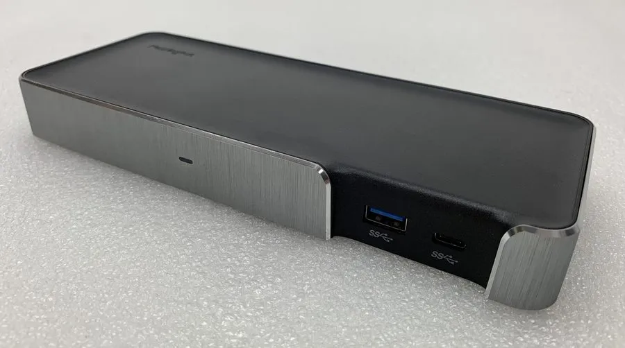 Док-станция Kensington SD5200T Thunderbolt 3 Dual Monitor 85W Docking Station (M