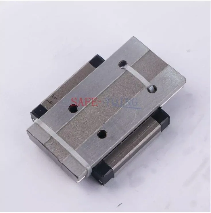 Линейная направляющая Linear Guide Slider RSR15WVMUU