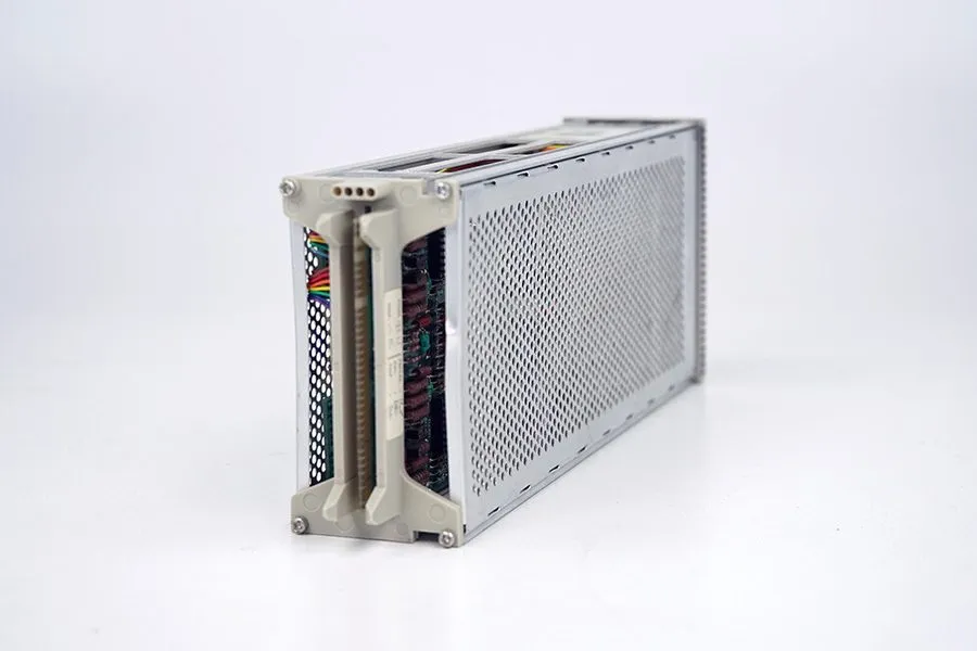 Осциллограф Tektronix 7A19 600MHz Vertical Amplifier Plug-In 7000 Series Oscillo