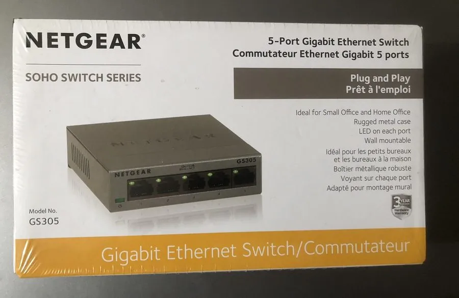 Коммутатор NETGEAR 5-Port Gigabit Ethernet Switch Desktop or Wallmount (GS305)
