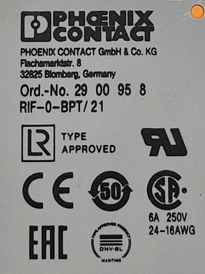 Реле PHOENIX CONTACT Relay NO.2961105 With 2900958 RIF-0-BPT/21 Socket 6A