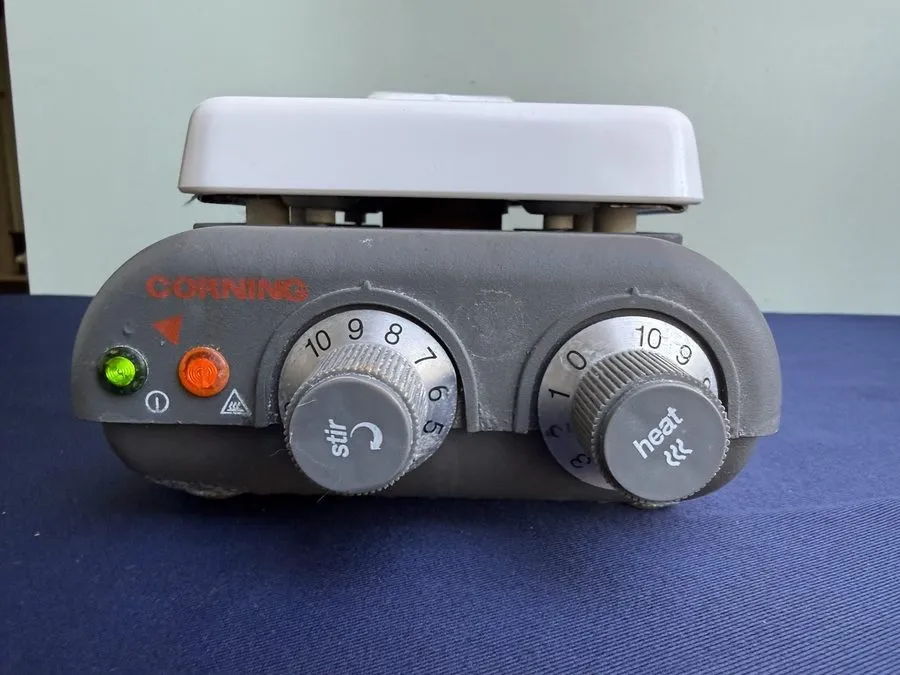 Магнитная мешалка Corning PC-220 Heated Magnetic Stirrer 120V 5.5x4.5” Ceramic T