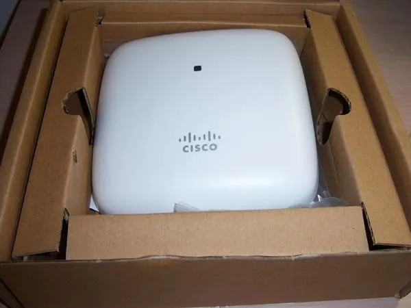 Точка доступа Wi-Fi Cisco Aironet Series Access Point AIR-AP1815I-B-K9 802.11ac 